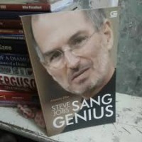 STEVE JOBS SANG GENIUS